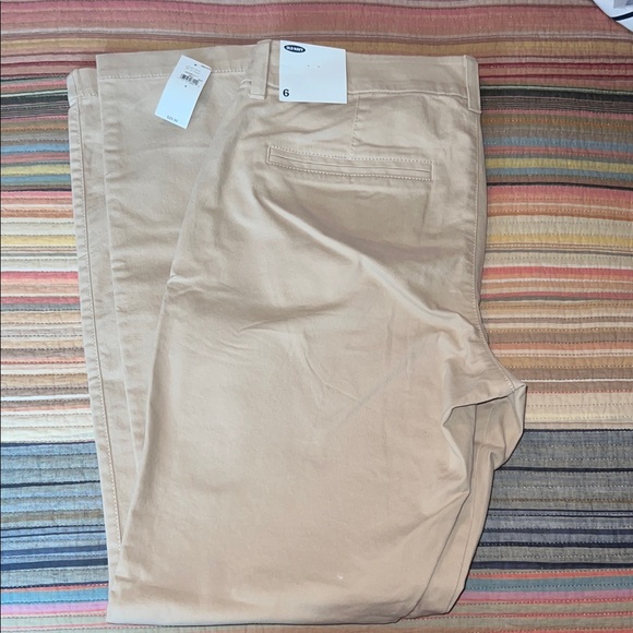 Old Navy Women's Tan Skinny Pants - Picture 1 of 4